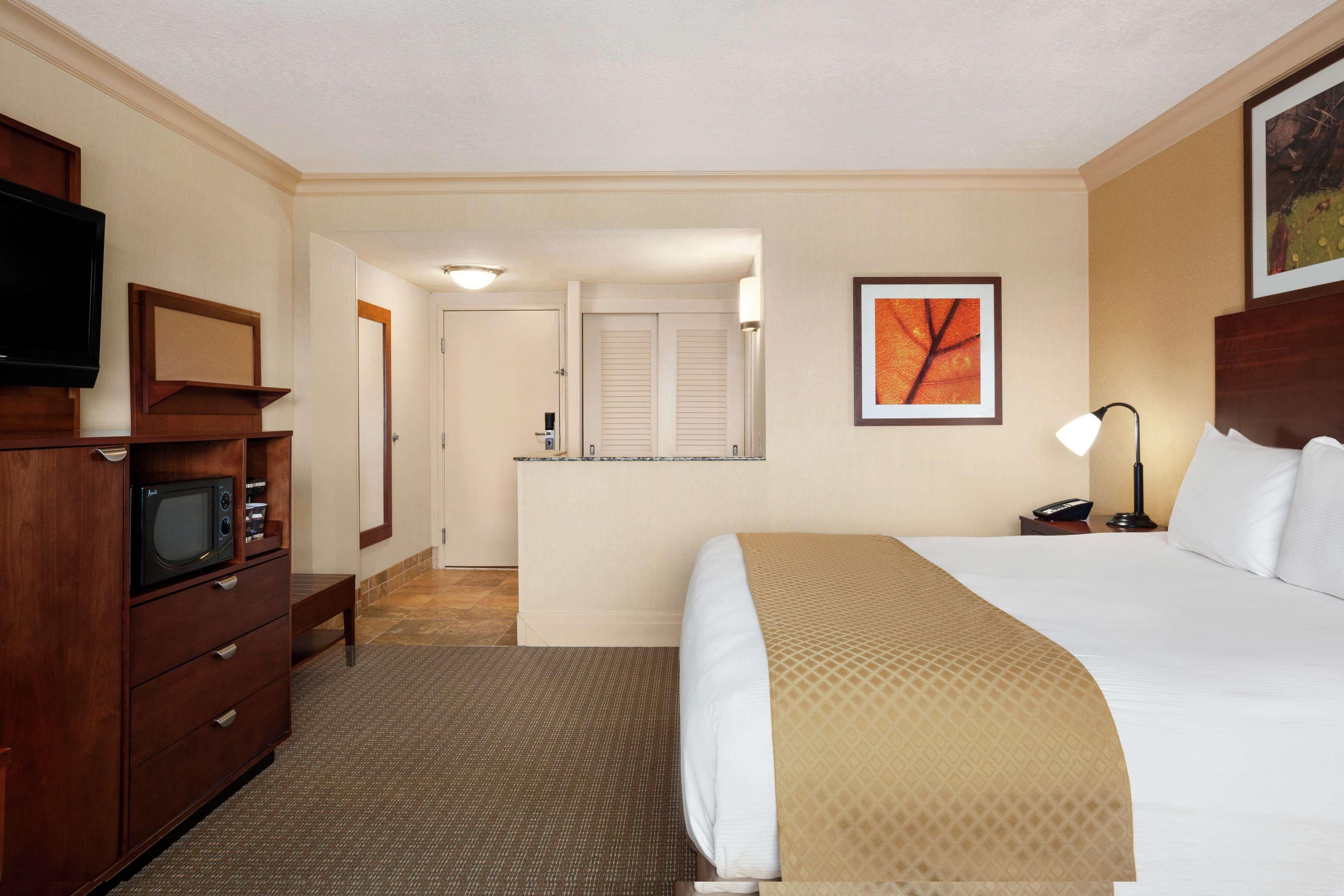 Doubletree By Hilton Hotel Dallas - Love Field Dış mekan fotoğraf